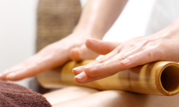 MASSAGGI THAI CON ‘STRUMENTI ANTICHI’